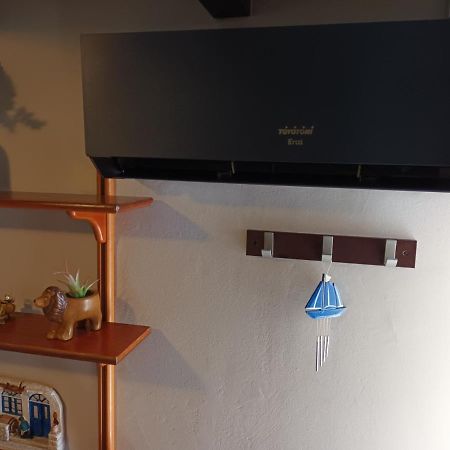 Top Floor Studio Near Metro&View&200Mbps アテネ エクステリア 写真