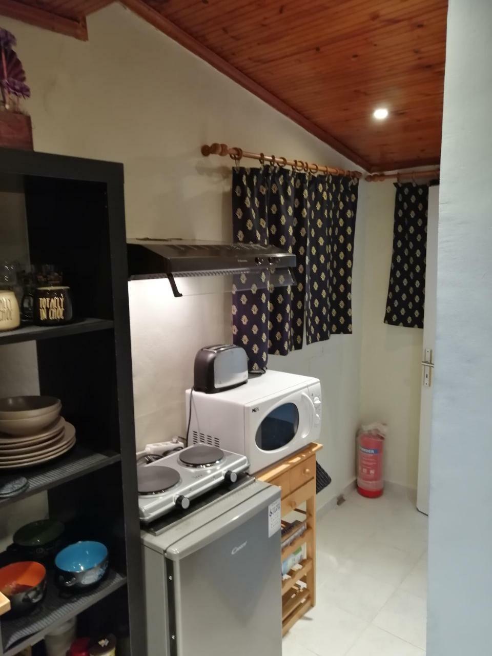 Top Floor Studio Near Metro&View&200Mbps アテネ エクステリア 写真