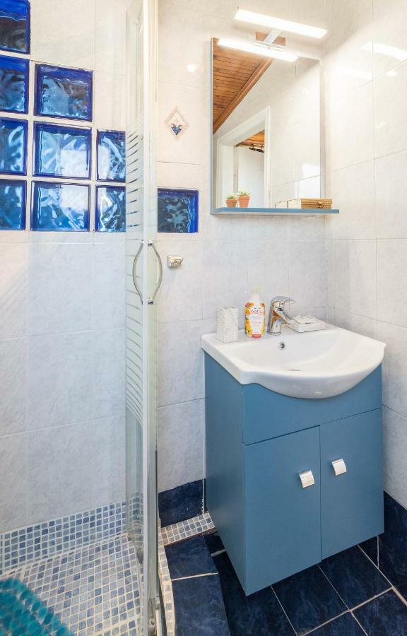 Top Floor Studio Near Metro&View&200Mbps アテネ エクステリア 写真